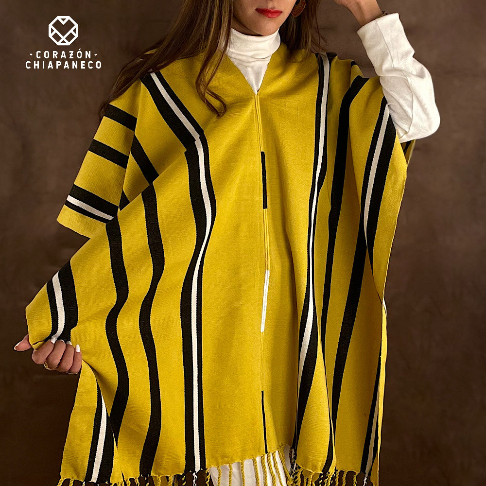 PONCHO CERRADO AMARILLO C/NEGRO