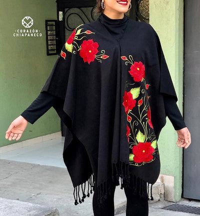 PONCHO CERRADO FLORES ROJAS